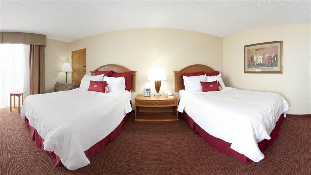 Doubletree By Hilton Fort Myers At Bell Tower Shops Экстерьер фото